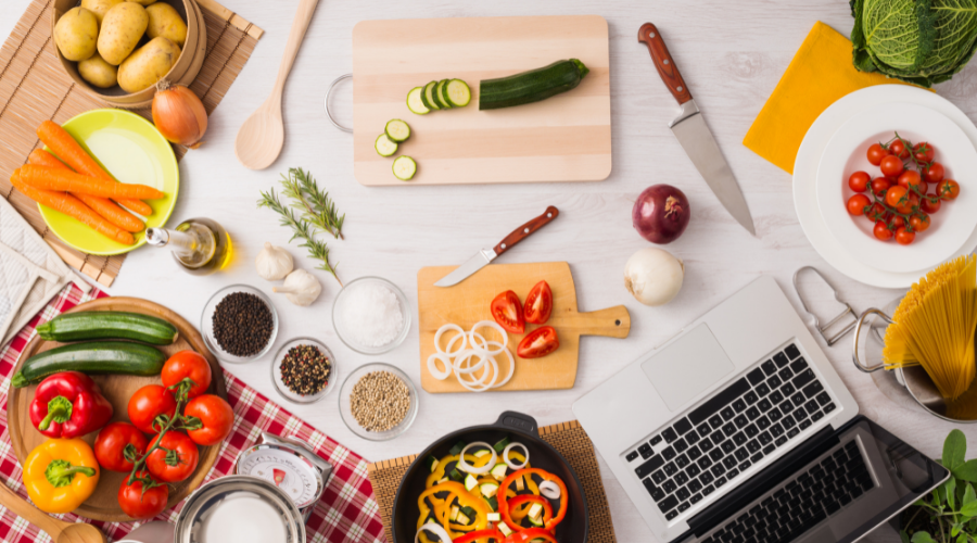 food and laptop 