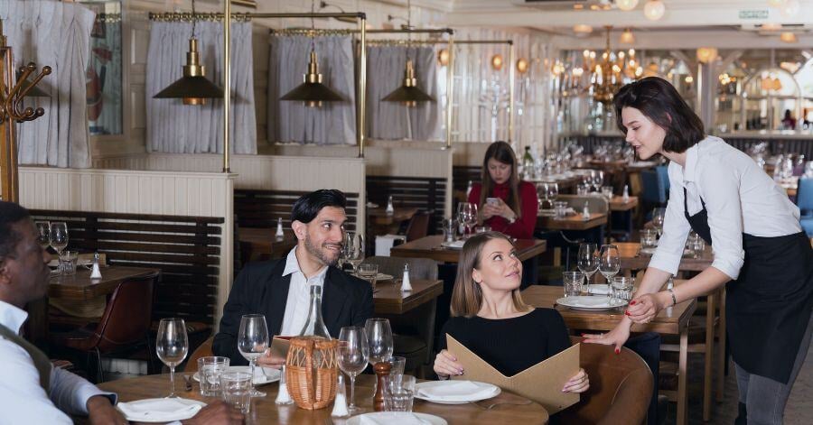 Restaurant Management Duties: What Does a Manager Do?