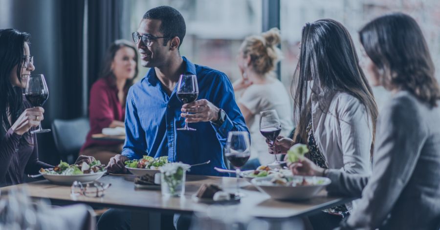 Busy restaurant 