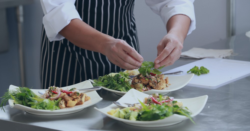 Improve food control in restaurant kitchens