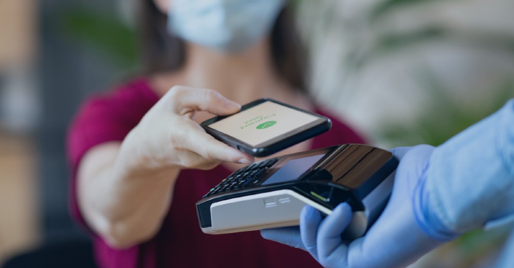 Connect to Restaurant and Bar Customers With Contactless Tech (Part 1)